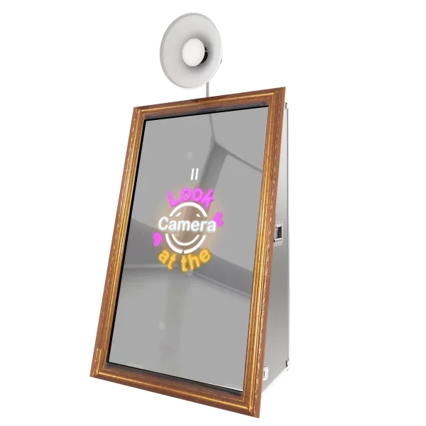 Mirror Me Photo Booth Rental